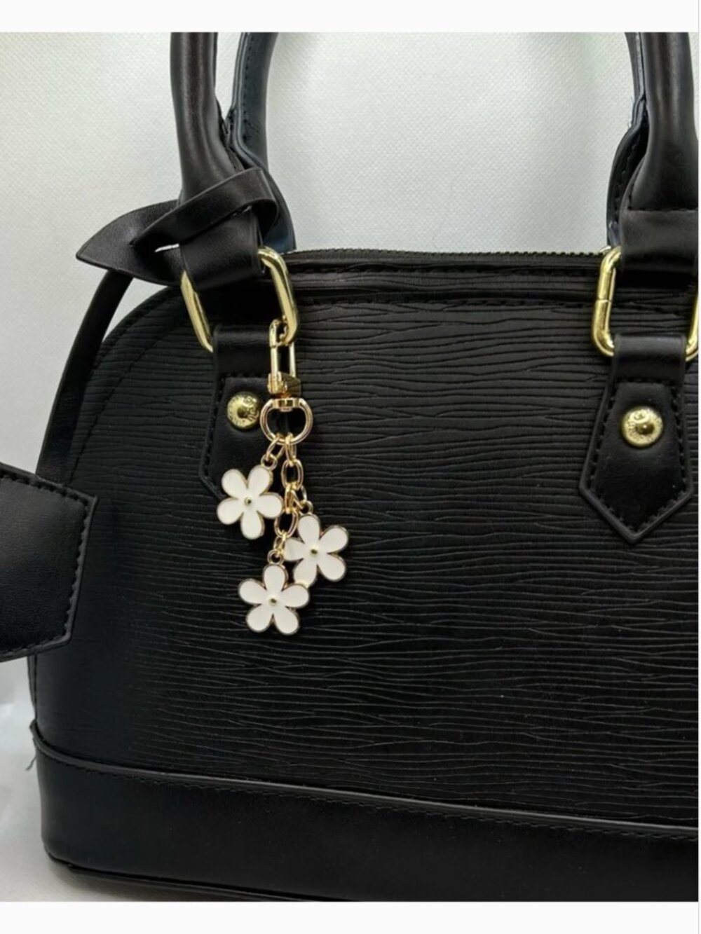 Blooming Flowers Daisy Chain Handbag Charm